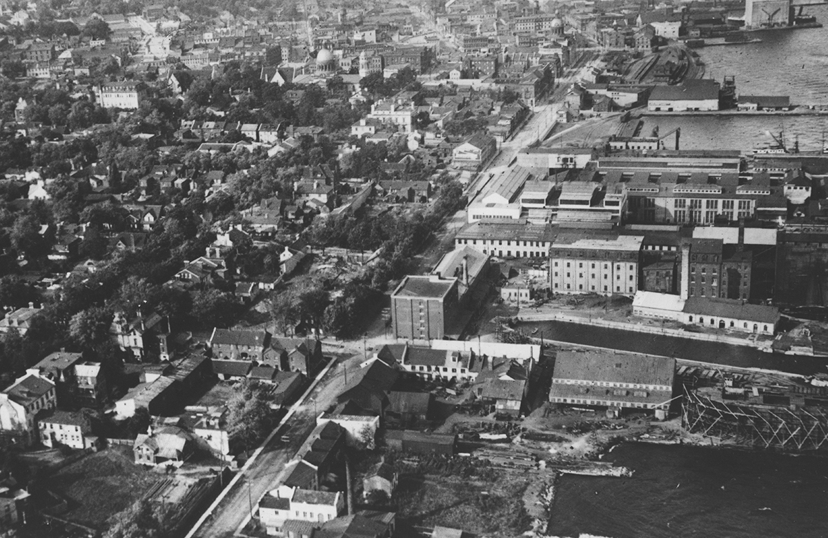 archival picture of Ontario Street